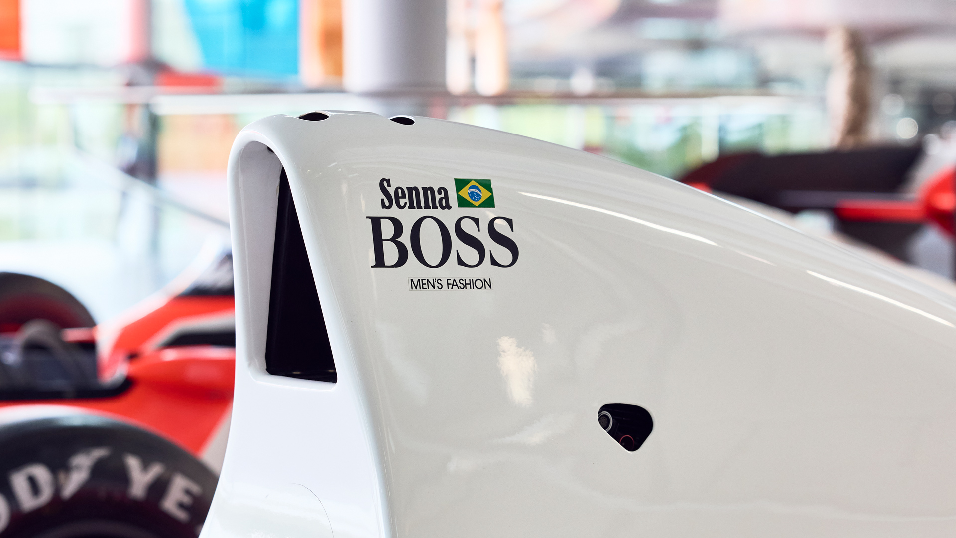 Senna 30 - From Track to Road